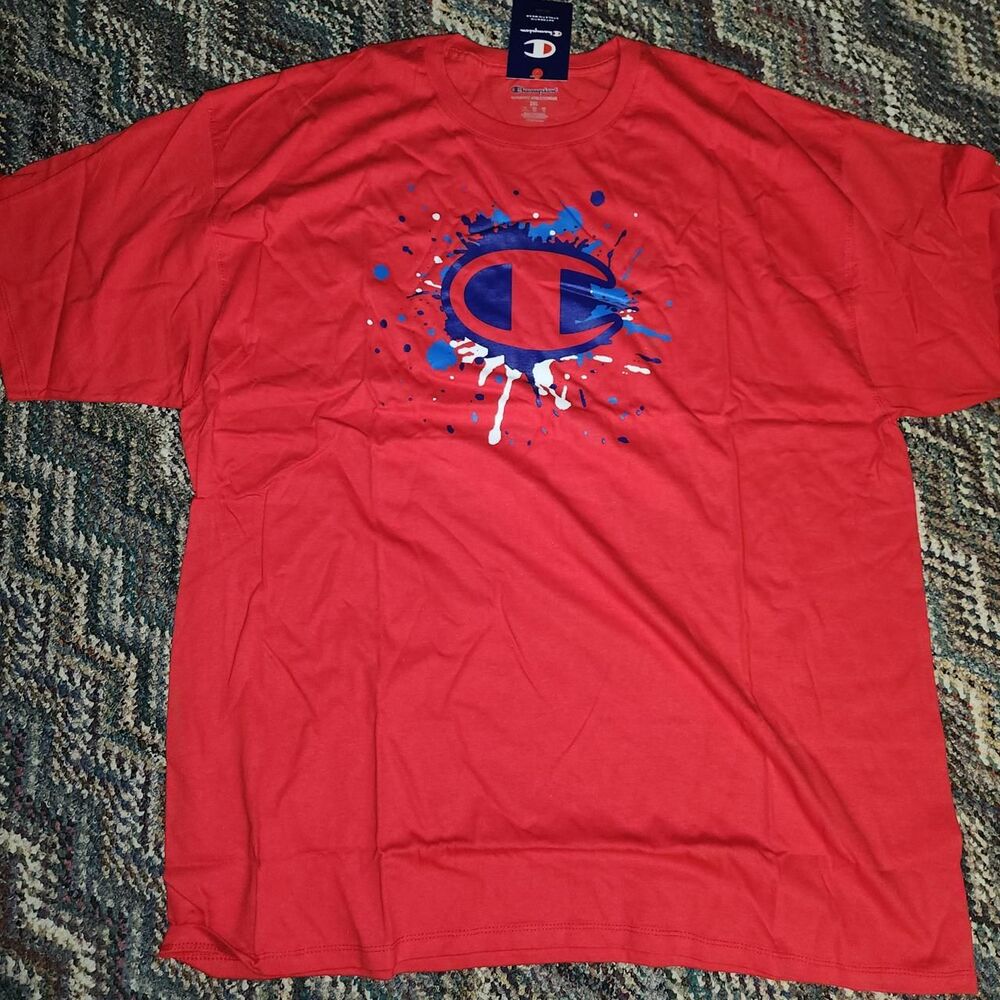 Champion Men's Red T-shirt